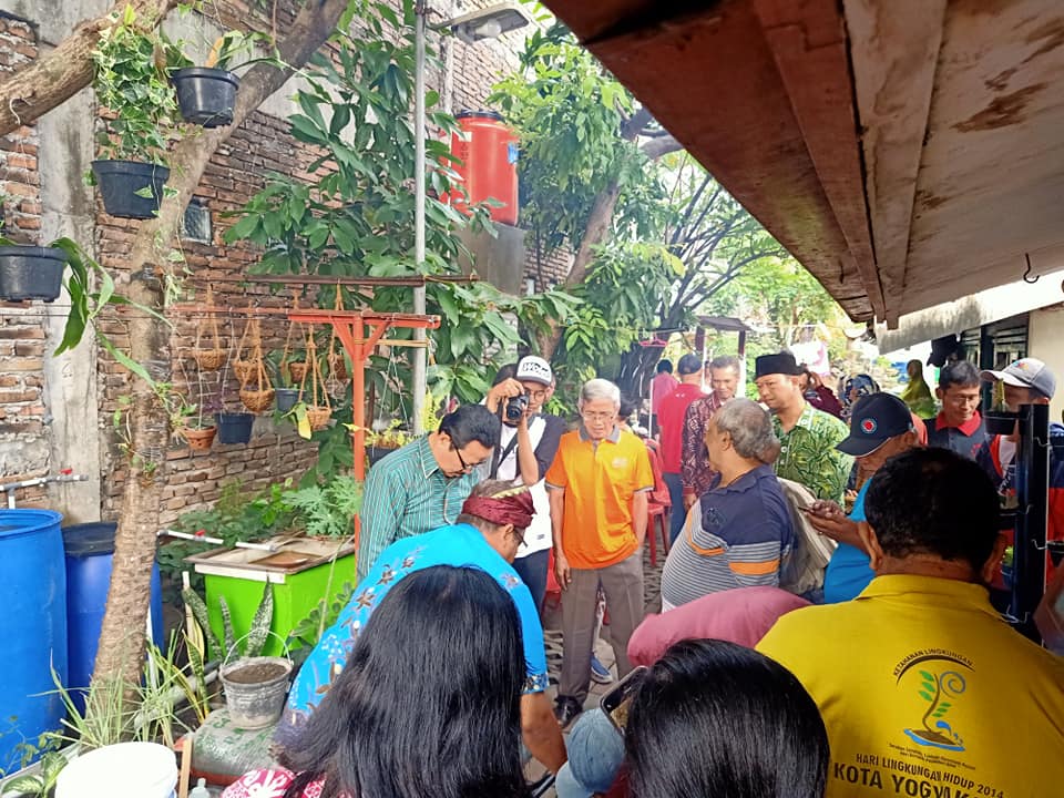 KAMPUNG HIJAU GUNUNG KETUR