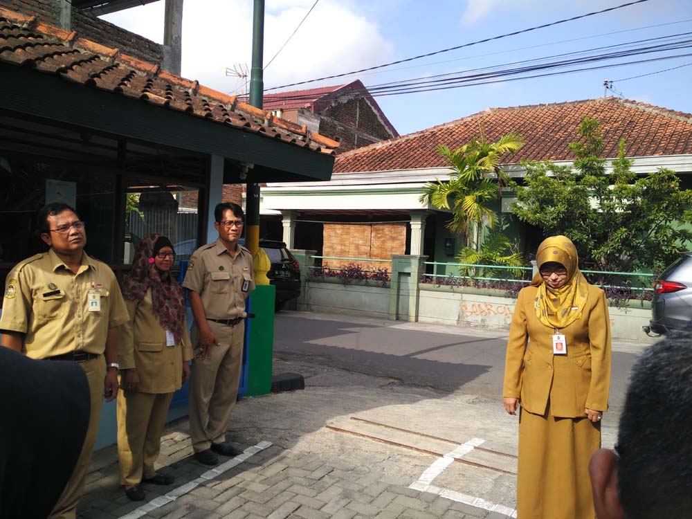 Suasana apel pagi di DPPKB Kota Yogyakarta