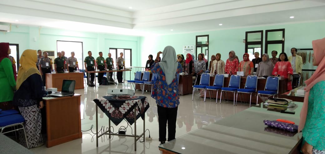 PELATIHAN DAN PEMBENTUKAN PERLINDUNGAN ANAK TERPADU BERBASIS MASYARAKAT (PATBM) BAGI 10 KELURAHAN DI KOTA YOGYAKARTA