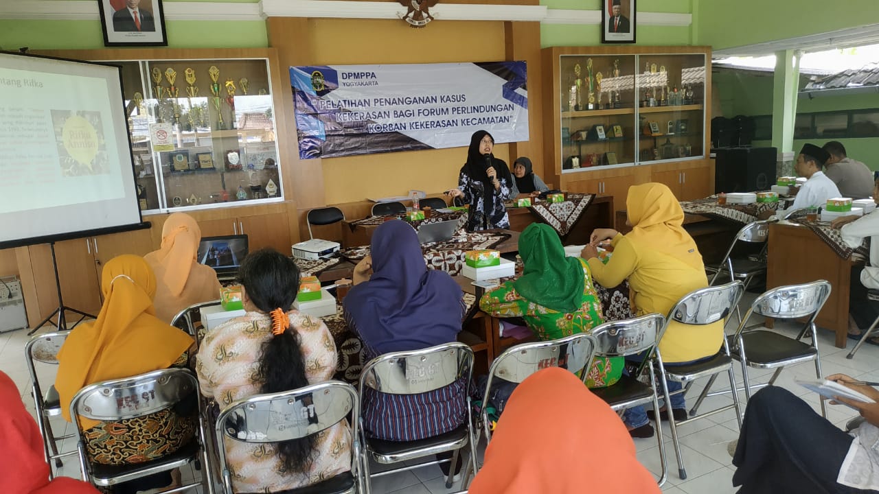 Pelatihan Penanganan Kasus Kekerasan Bagi Forum Perlindungan Korban Kekerasan Kecamatan