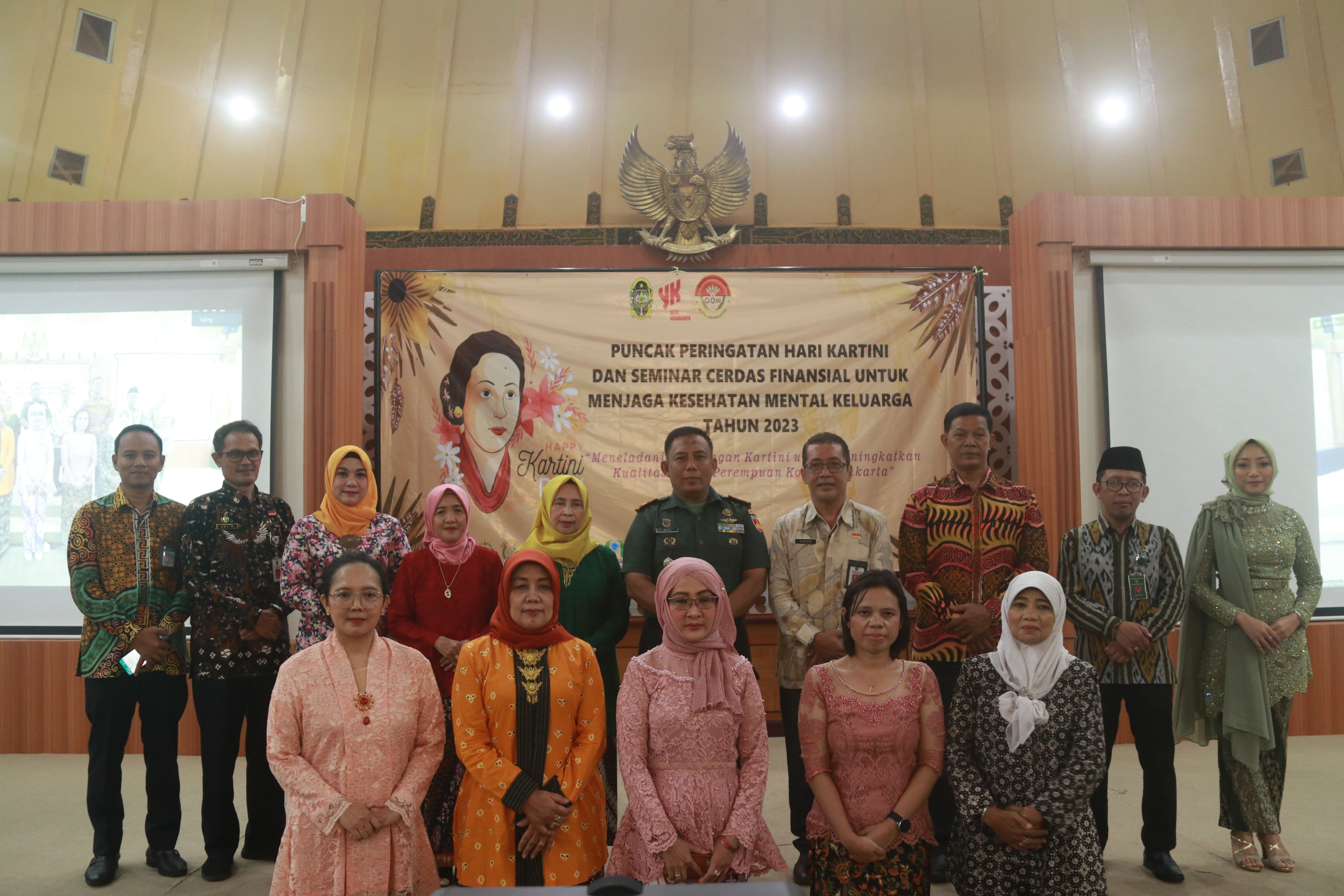 Puncak Acara Peringatan Hari Kartini dan Seminar Cerdas Finansial Untuk Menjaga Kesehatan Mental Keluarga Tahun 2023